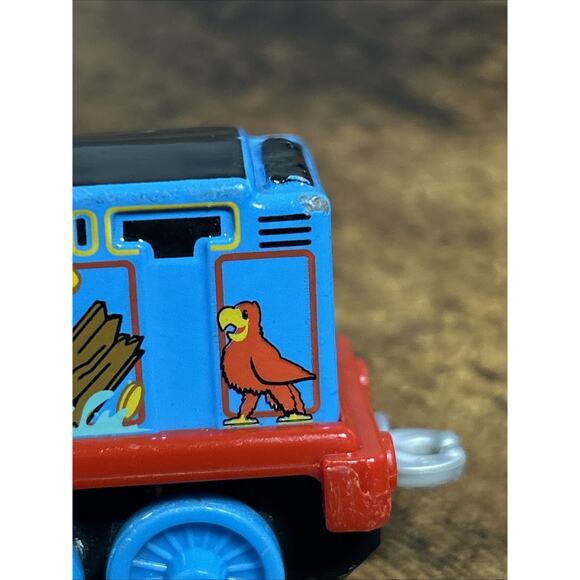 Thomas the Train Metal Diecast Tank Engine K11A BHR65 Parrot Bird Design 2013 - Picture 8 of 11